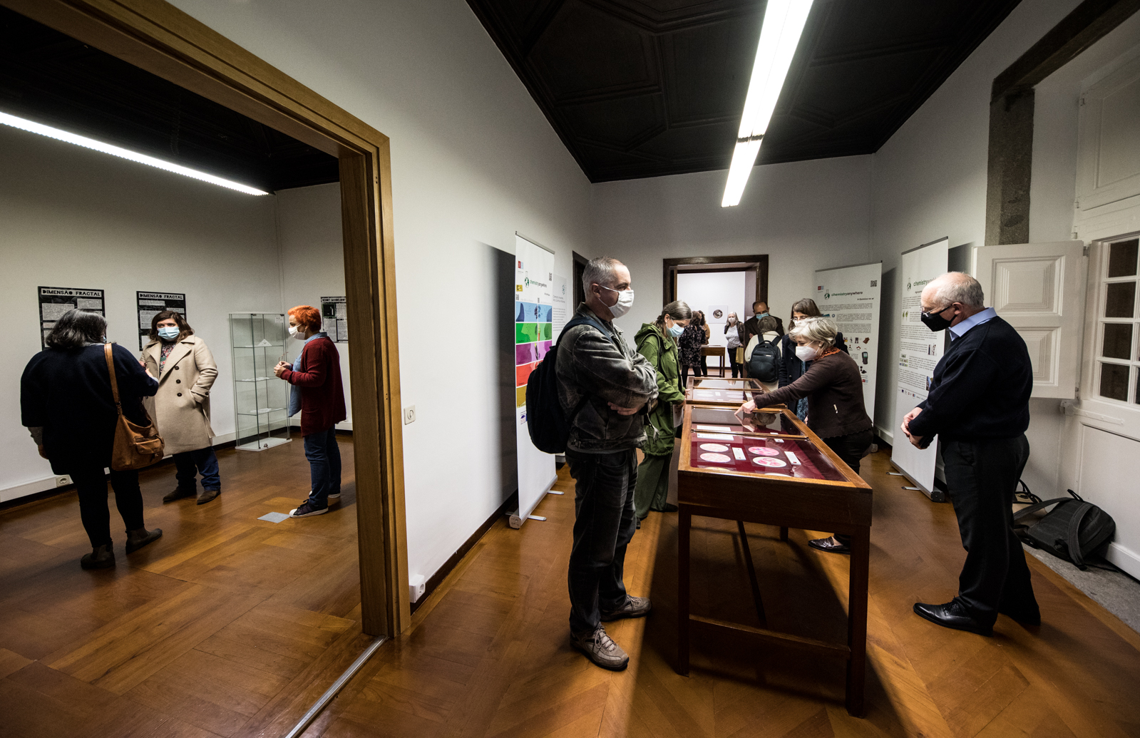 Thumbnail da galeria Noite dos Investigadores